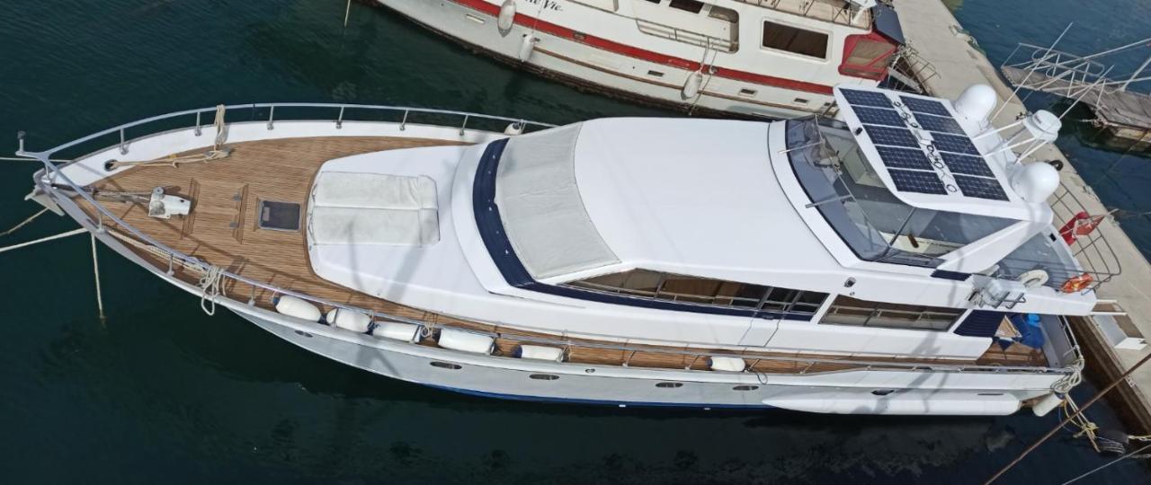 Kalkara Riti Yacht酒店 外观 照片